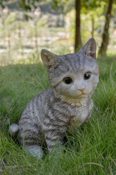 Kitten Sitting Statue HI-LINE GIFT LTD.