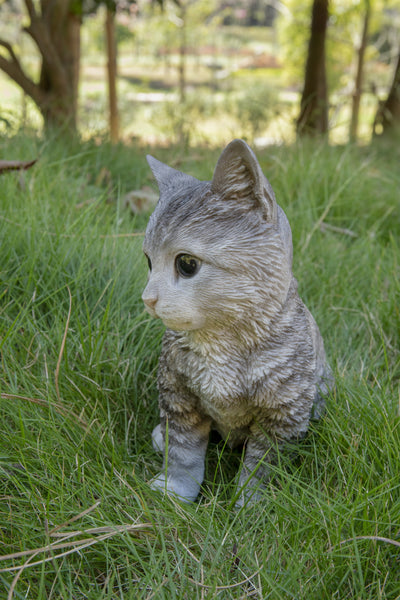 Kitten Sitting Statue HI-LINE GIFT LTD.